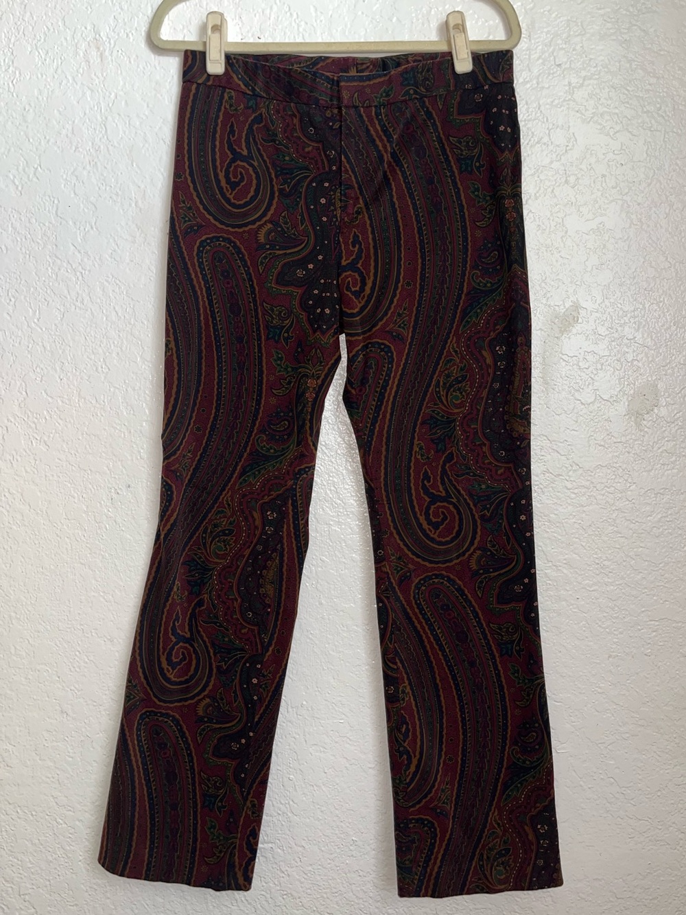 Lauren Ralph Lauren high rise vintage velvet burgundy paisley pants 10 bootcut